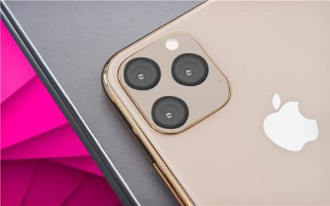 iPhone 11 Max摄像头曝光：”浴霸”与机身颜色一致