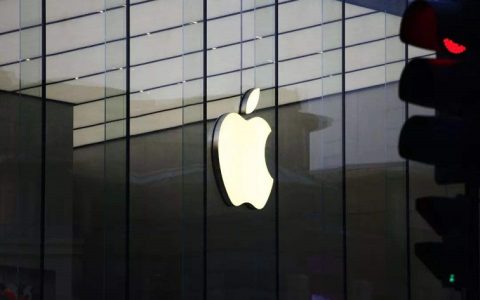 苹果“降频门”赔偿没有中国引发不满 律师建议果粉们起诉