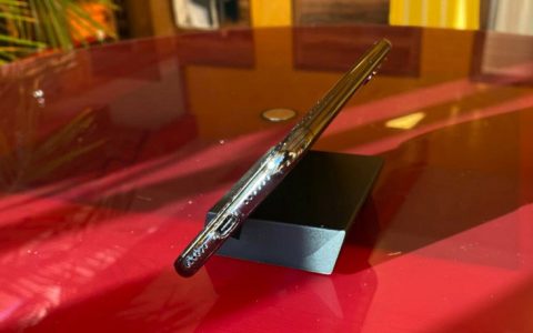 USB-C接口iPhone X又来了 但售价不到第一部的零头