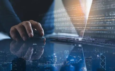 为什么互联网大厂一边大规模裁员，又一边招聘？