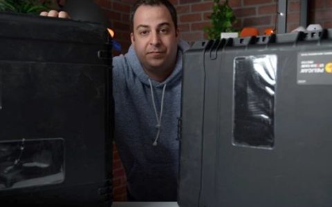 劝退：苹果自助维修电池比送店还贵200元