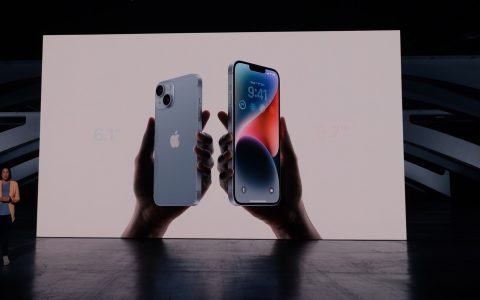 乔布斯女儿吐槽iPhone 14没新意：发布会当天iPhone 13就升级到14了