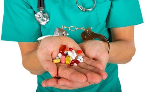 医药反腐又遭刷屏，医药代表称不敢进医院！